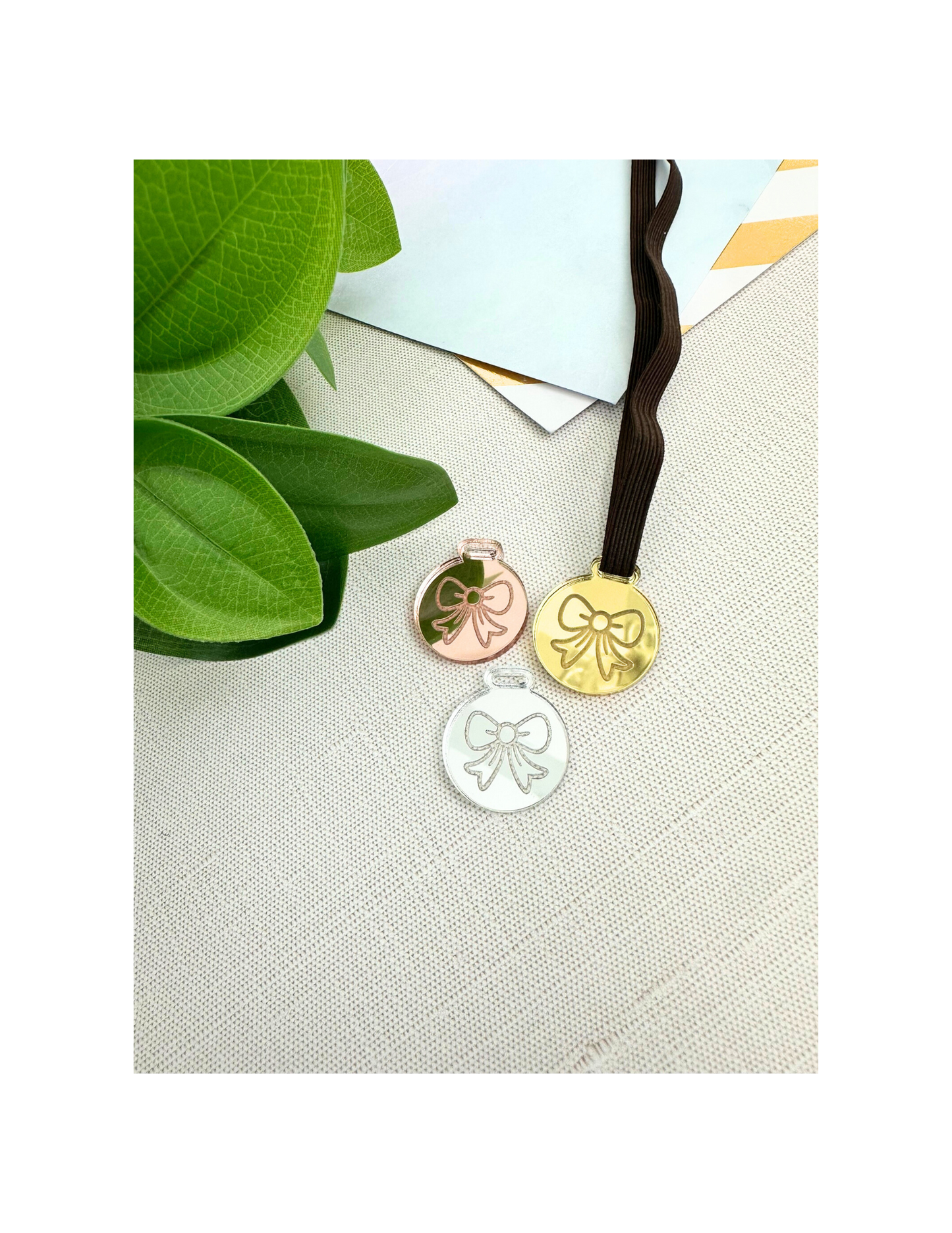 Mirror Bow Planner Charm